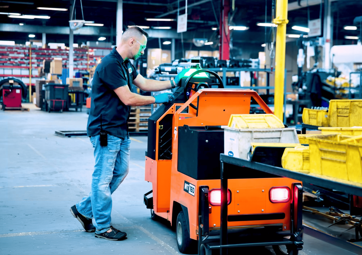 Cyngn Powers Its DriveMod Tugger with Beetronics Touchscreen HMI’s